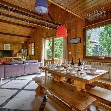 Chalet Trois Bois - Alpes Travel - - Sleeps 8 Les Houches